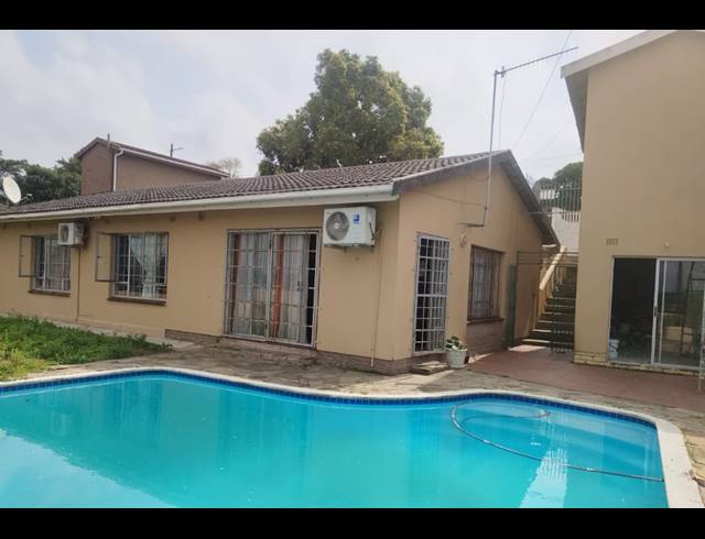 3 BEDROOM HOUSE FOR SALE IN MALVERN